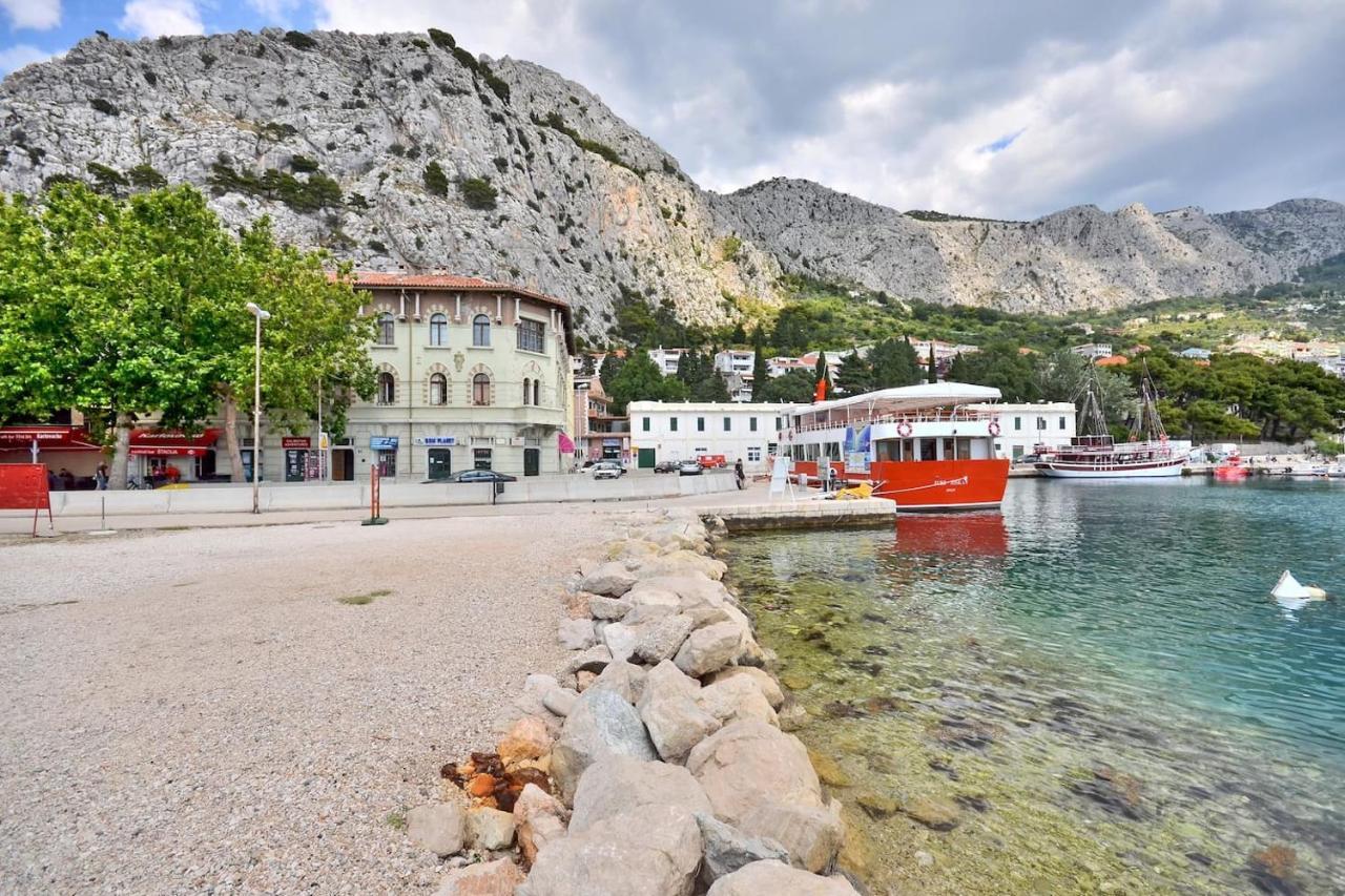 Toreta Apartment - City Center, Beachfront Omiš Exterior foto